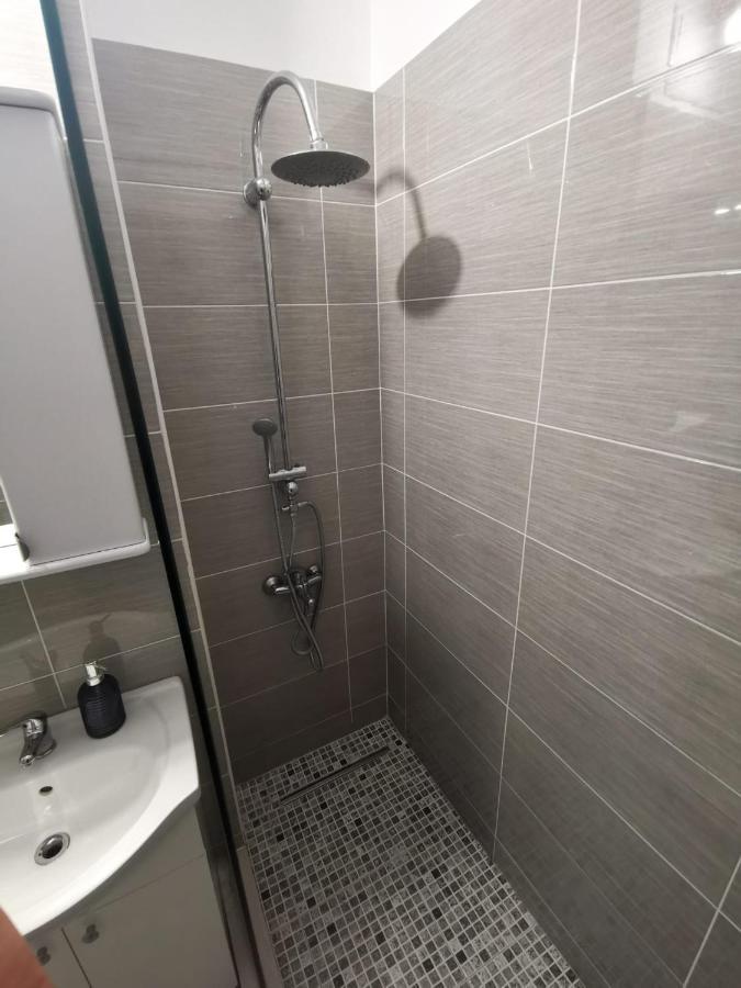 Apartament 2 Camere Aproape De Spitalul Obregia Si Bagdasar Nu Ofer Factura Букурещ Екстериор снимка