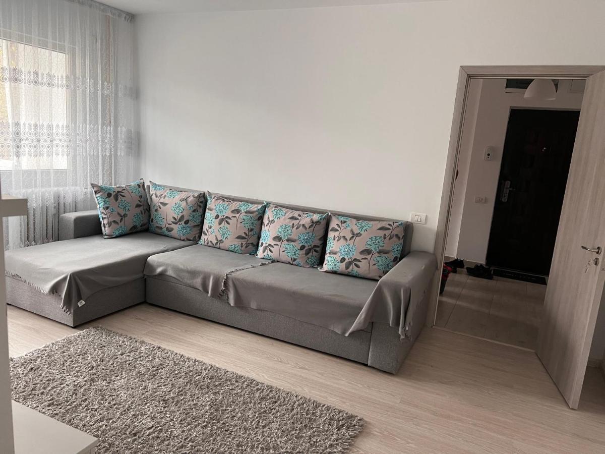 Apartament 2 Camere Aproape De Spitalul Obregia Si Bagdasar Nu Ofer Factura Букурещ Екстериор снимка